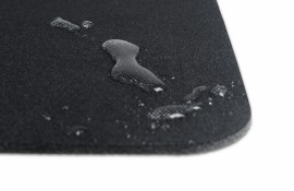 Steelseries dizajnirao vodootpornu podlogu