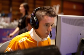 Kairi mjenja neaktivnog xhiroza u ekiepi x6tencea